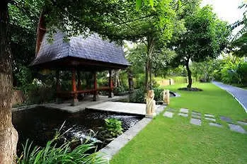 The Kasih & Hotel *